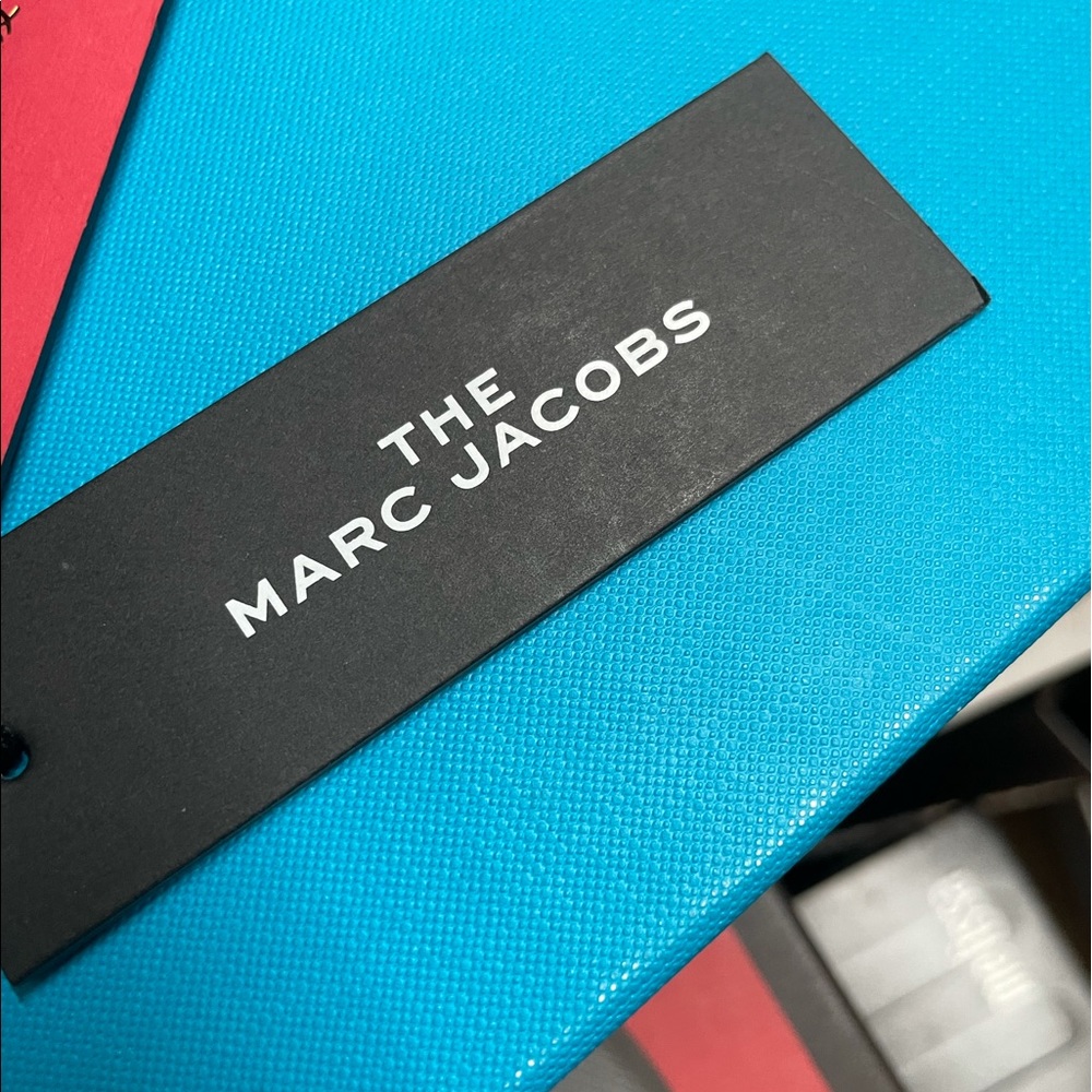 MARC JACOBS💙💙 - Picture 8 of 9